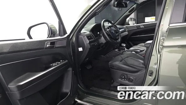KG_Mobility_Ssangyong Rexton 2022 thumb 10