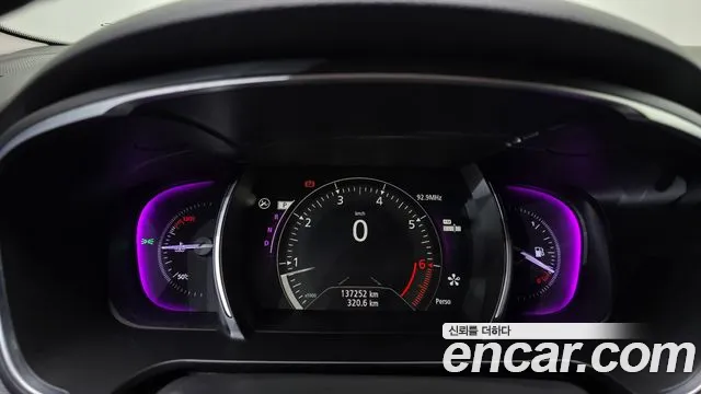 Renault-KoreaSamsung Megane 2017 thumb 8