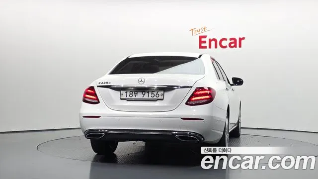 Mercedes-Benz E-Класс 2018 thumb 4