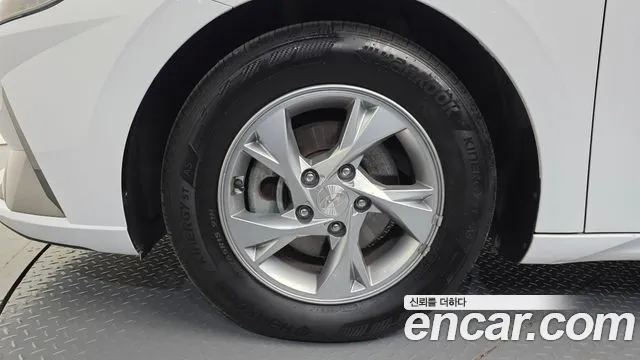 Hyundai Avante 2020 thumb 5