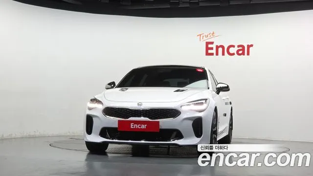 Kia Stinger 2019 thumb 3