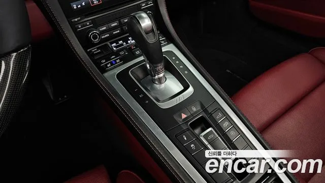 Porsche Cayman 2017 thumb 9