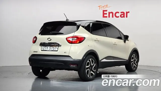 Renault-KoreaSamsung Captur 2015 thumb 2