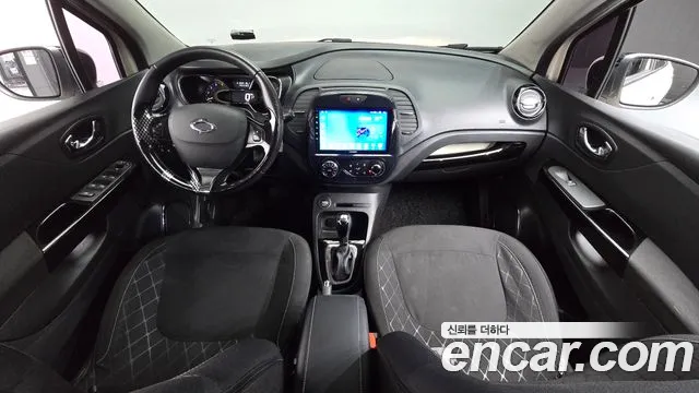 Renault-KoreaSamsung Captur 2015 thumb 7