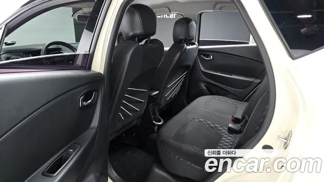 Renault-KoreaSamsung Captur 2015 thumb 11