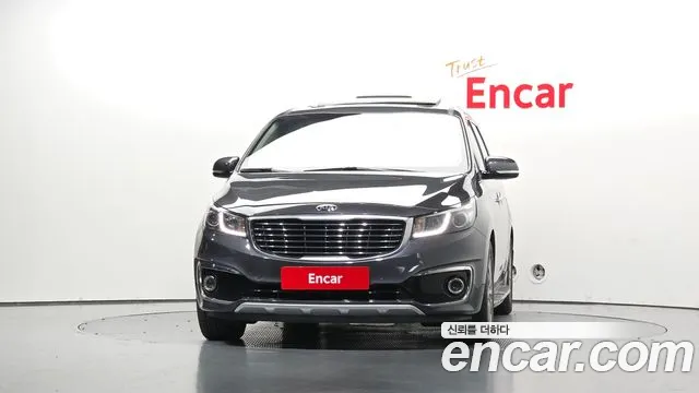 Kia Carnival 2015 thumb 2