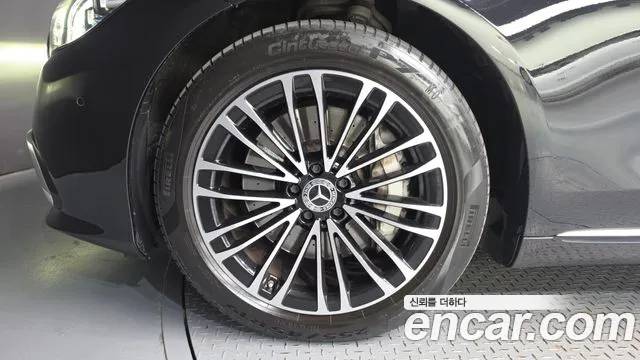 Mercedes-Benz S-Класс 2022 thumb 5