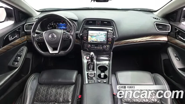 Nissan Maxima 2016 thumb 7