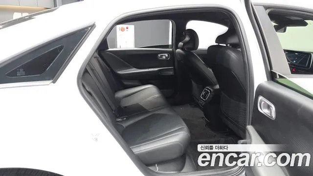 Hyundai IONIQ 6 2024 thumb 11