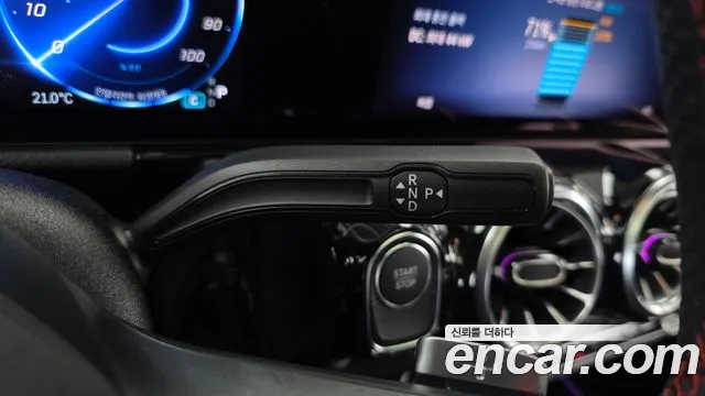 Mercedes-Benz EQA 2025 thumb 9