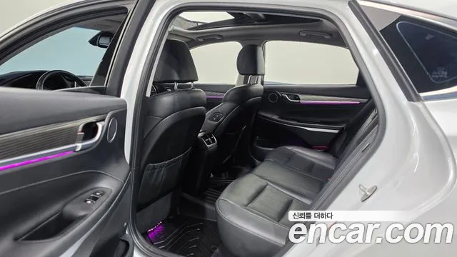 Hyundai Grandeur 2017 thumb 11