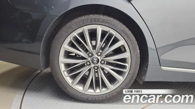 Hyundai Grandeur 2018 thumb 5