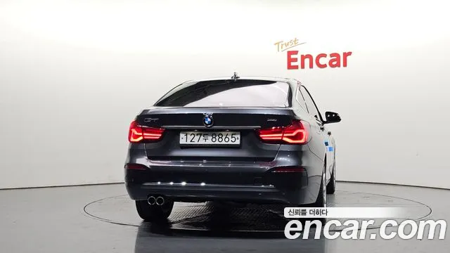 BMW Gran Turismo 2019 thumb 4