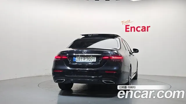 Mercedes-Benz E-Класс 2022 thumb 4