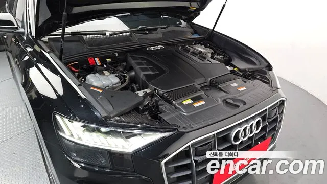 Audi Q8 2022 thumb 6