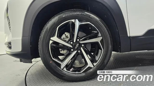 ChevroletGMDaewoo TrailBlazer 2022 thumb 5