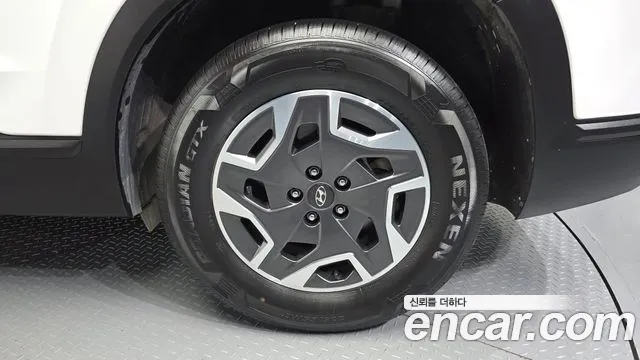 Hyundai Santa Fe 2021 thumb 4