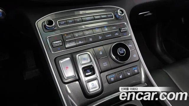 Hyundai Santa Fe 2021 thumb 8
