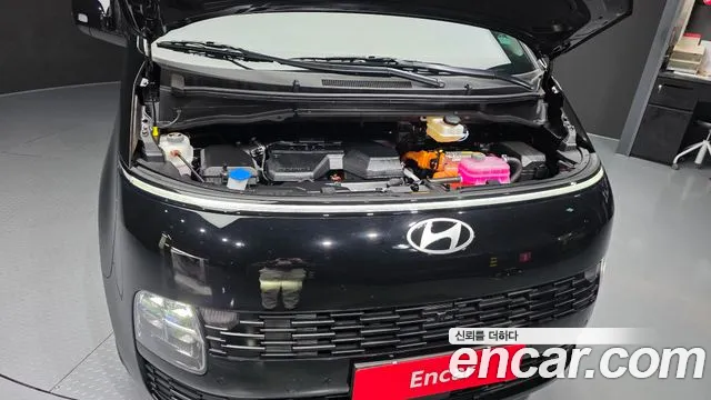 Hyundai Staria 2026 thumb 5