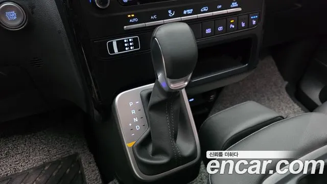 Hyundai Staria 2026 thumb 8