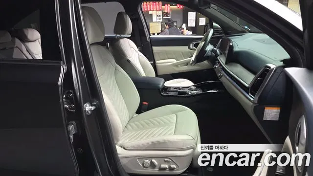 Kia Sorento 2023 thumb 10