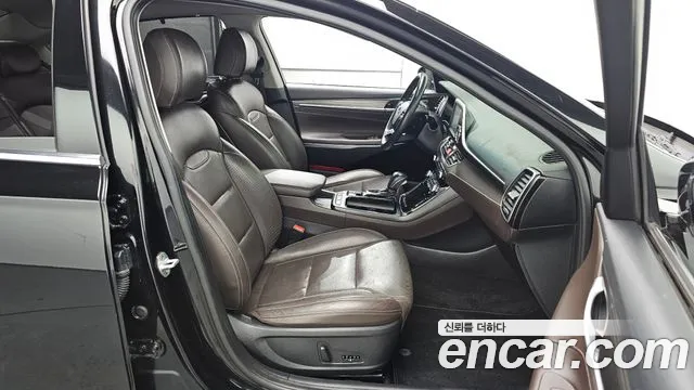 Hyundai Grandeur 2017 thumb 10