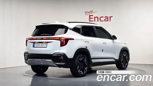Kia Seltos 2023 thumb 2