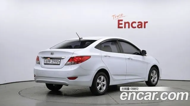 Hyundai Accent 2014 thumb 2