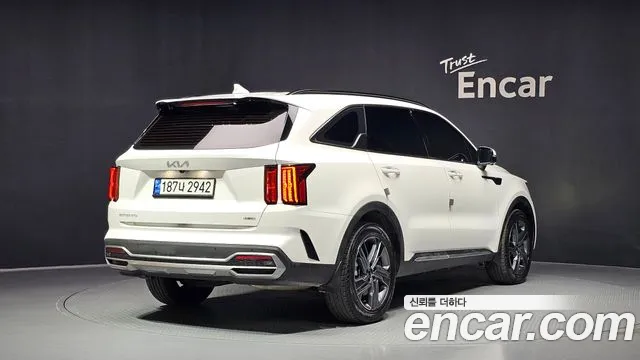 Kia Sorento 2022 thumb 2