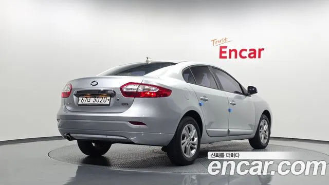 Renault-KoreaSamsung Fluence 2017 thumb 2