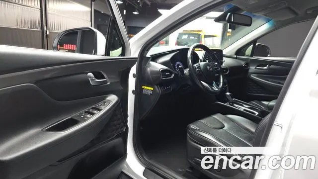 Hyundai Santa Fe 2019 thumb 10