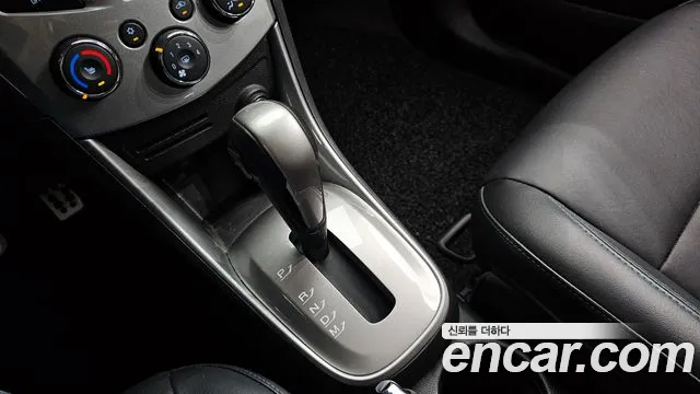 ChevroletGMDaewoo Tracker 2015 thumb 9