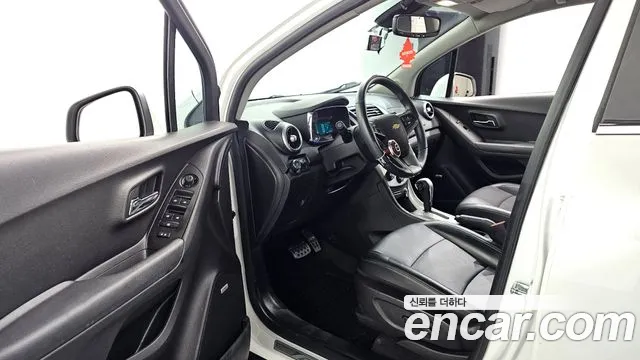 ChevroletGMDaewoo Tracker 2015 thumb 10