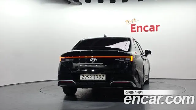 Hyundai Sonata 2023 thumb 3
