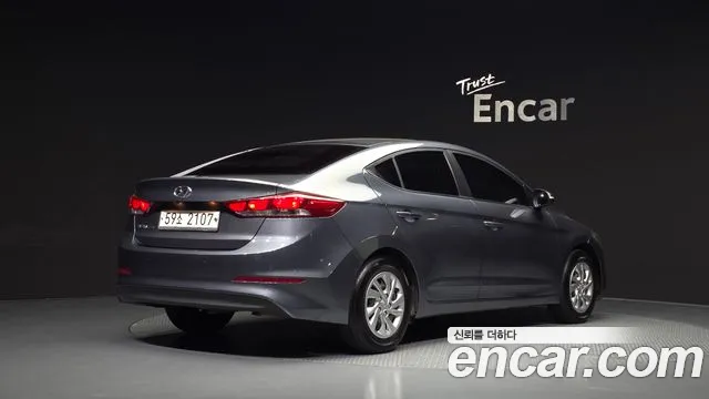Hyundai Avante 2017 thumb 2