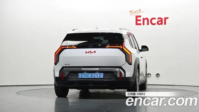 Kia EV3 2024 thumb 3