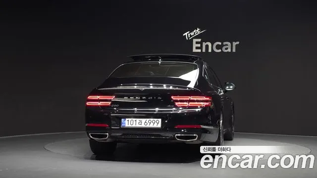 Genesis G80 2020 thumb 3