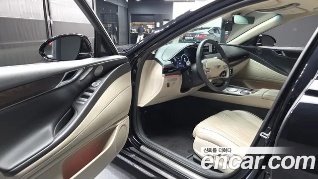 Genesis G80 2020 thumb 9