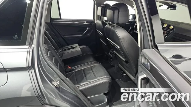 Volkswagen Tiguan 2020 thumb 11