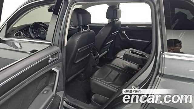 Volkswagen Tiguan 2020 thumb 12