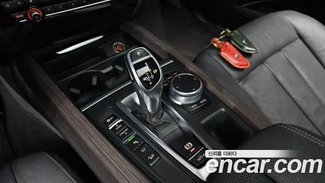 BMW X5 2017 thumb 9