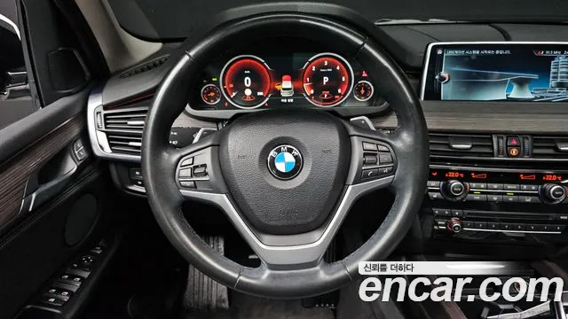 BMW X5 2017 thumb 12