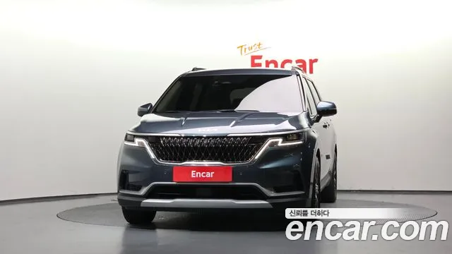 Kia Carnival 2022 thumb 3