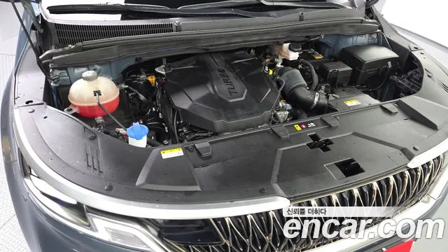 Kia Carnival 2022 thumb 6