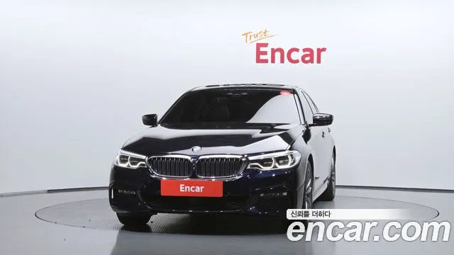 BMW 5-Series 2017 thumb 3