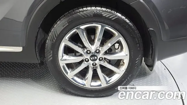 Kia Sorento 2015 thumb 4