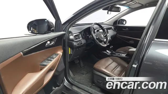 Kia Sorento 2015 thumb 9