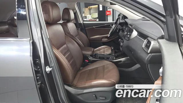Kia Sorento 2015 thumb 10