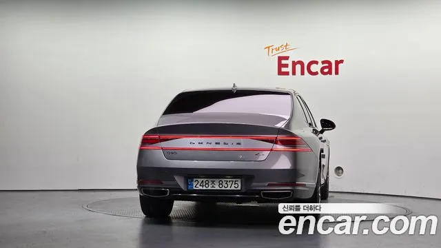 Genesis G90 2022 thumb 4