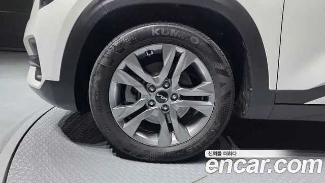 Kia Seltos 2022 thumb 5